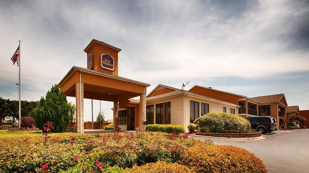 Best Western Inn & Suites Monroe Exterior foto